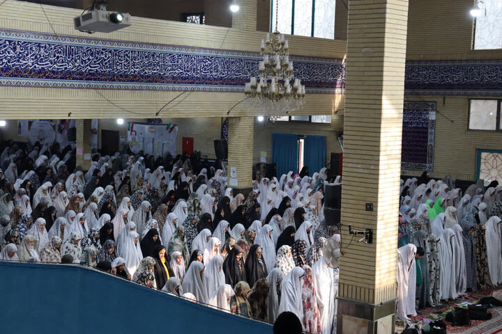 تصاویر/ نماز عبادی سیاسی جمعه در بهارستان