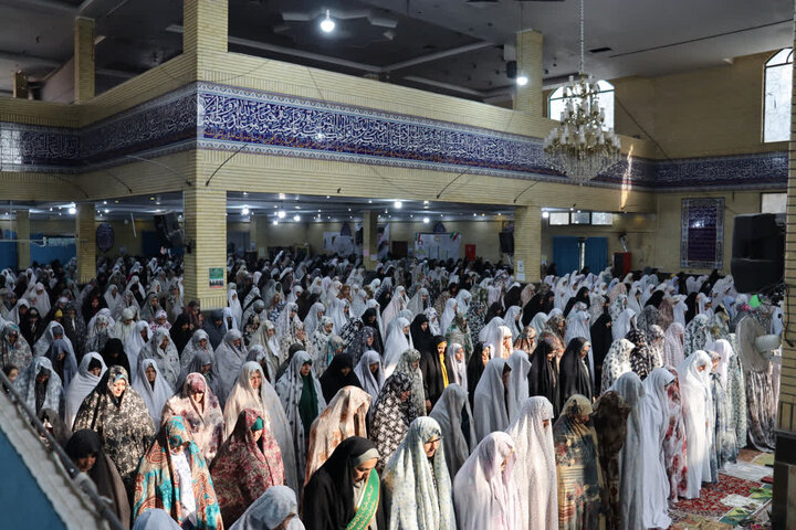 تصاویر/ نماز عبادی سیاسی جمعه در بهارستان