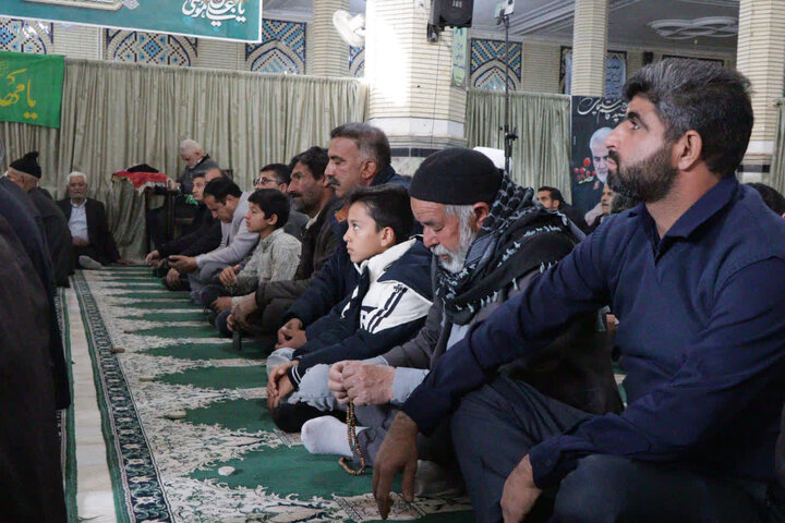 تصاویر/ اقامه نماز جمعه شهر زیدآباد