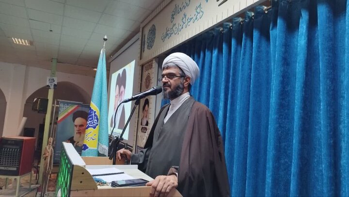 تصاویر/ اقامه نماز جمعه شهر یزدان‌آباد