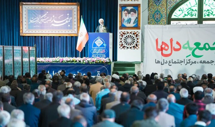 تصاویر/ اقامه نماز جمعه شهر سیرجان