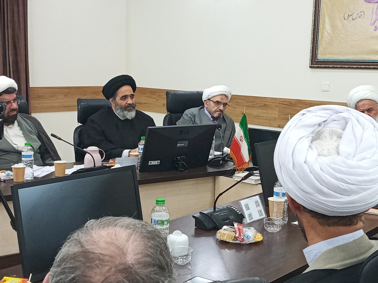 سیره عملی آیت‌الله میلانی، گواه روحیه انقلابی و طاغوت‌ستیزی اوست