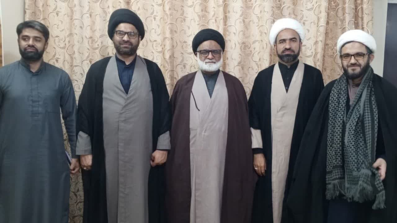 صدر علمائے مکتبِ اہل بیتؑ کا دفتر مجلس وحدت مسلمین شعبہ قم کا دورہ / مختلف امور پر گفتگو اور رہنمائی