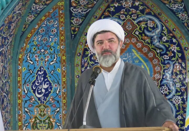 دولت از انتصاب یک زن به استانداری سمنان خودداری کند