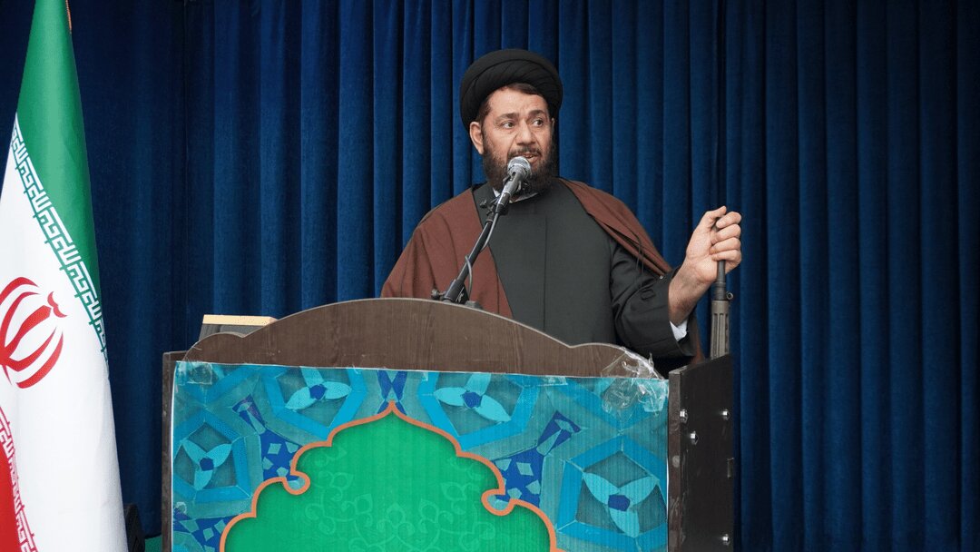 عبور از جنگ اقتصادی با همدلی مردم و اقدام قاطع مسئولان ممکن است