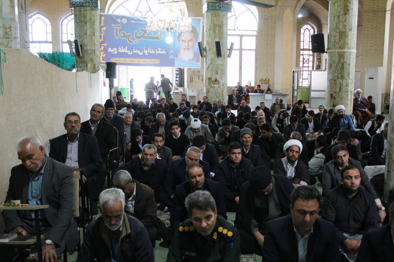 تصاویر/ برگزاری نماز جمعه شهرستان خاتم