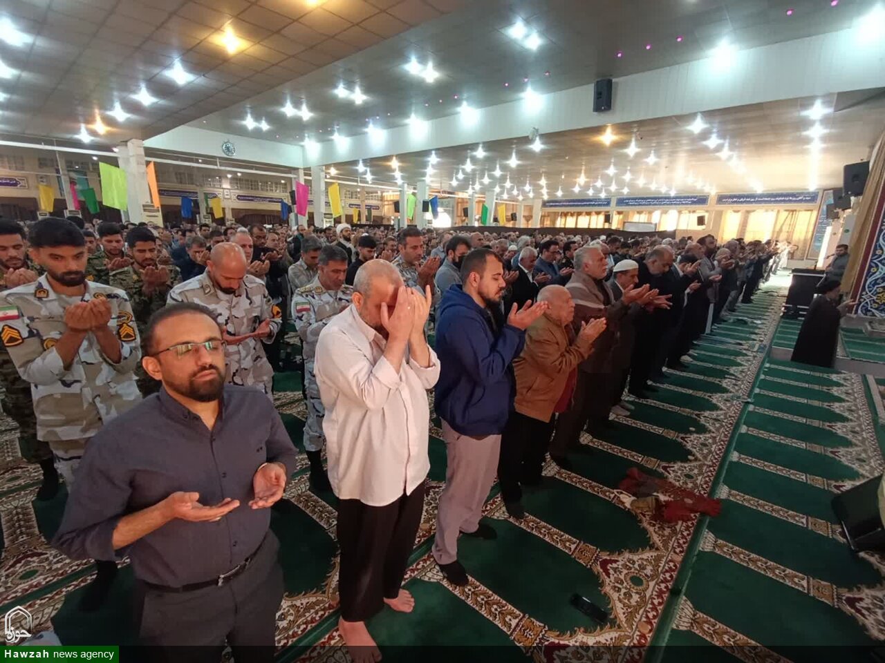 تصاویر/ نماز عبادی سیاسی جمعه بوشهر