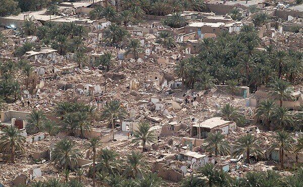 تصویری از بحران زلزله بم.