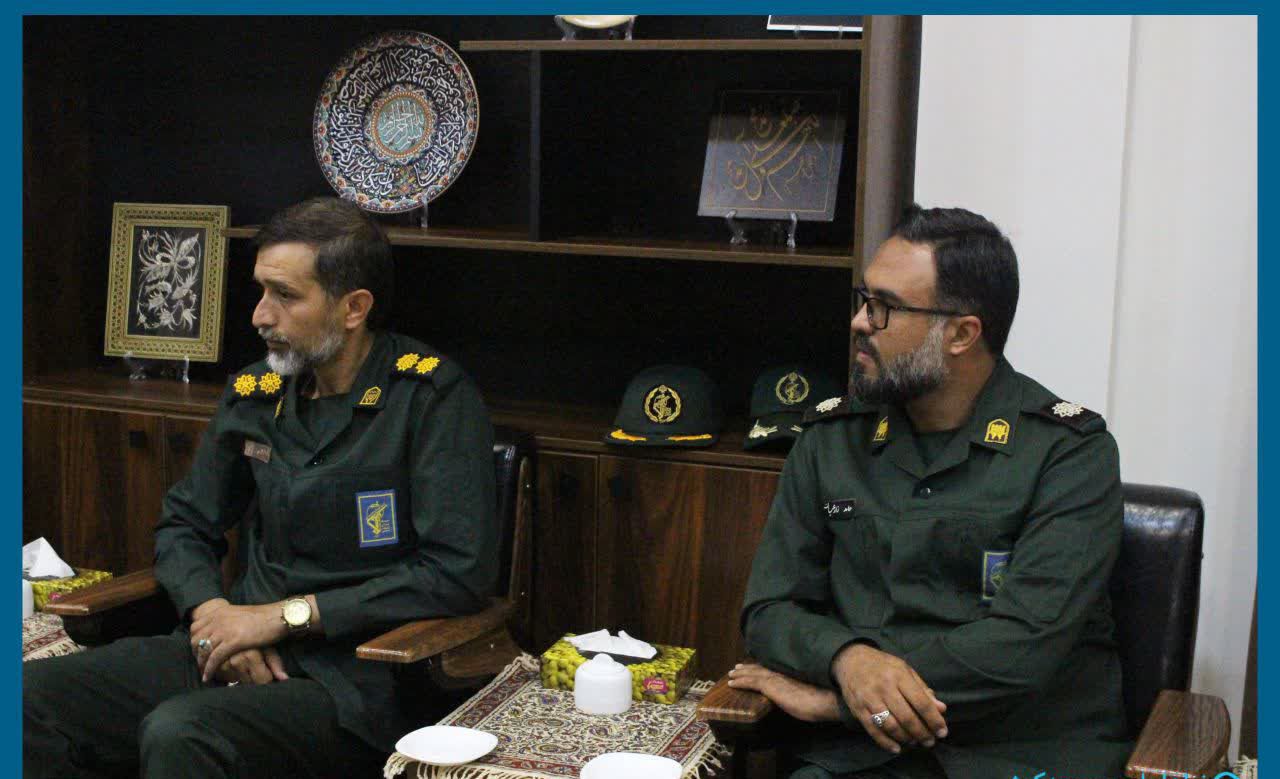 دیدار مسئول دفتر نمایندگی ولیفقیه در یگان حفاظت هواپیمایی سپاه استان با امام جمعه کیش