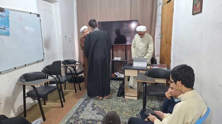 برگزاری کارگاه روش مطالعه ویژه طلاب مدرسه علمیه جامع رشت