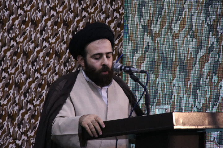 تصاویر/چهارمین یادواره شهدای طلبه و روحانی مدرسه علمیه امام خمینی(ره) اهواز