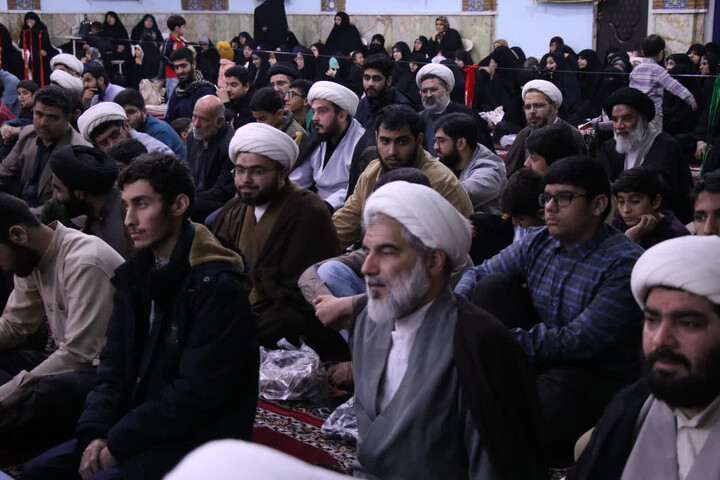 تصاویر/چهارمین یادواره شهدای طلبه و روحانی مدرسه علمیه امام خمینی(ره) اهواز