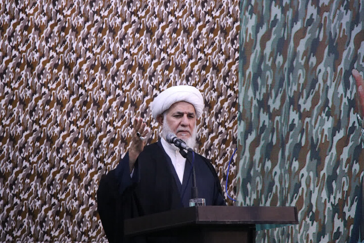 تصاویر/چهارمین یادواره شهدای طلبه و روحانی مدرسه علمیه امام خمینی(ره) اهواز