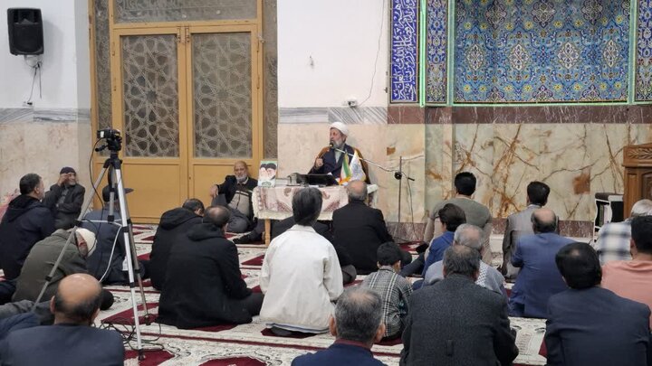 تصاویر/  جلسه تفسیر قرآن شیخ مهدی یوسفیان درآران وبیدگل