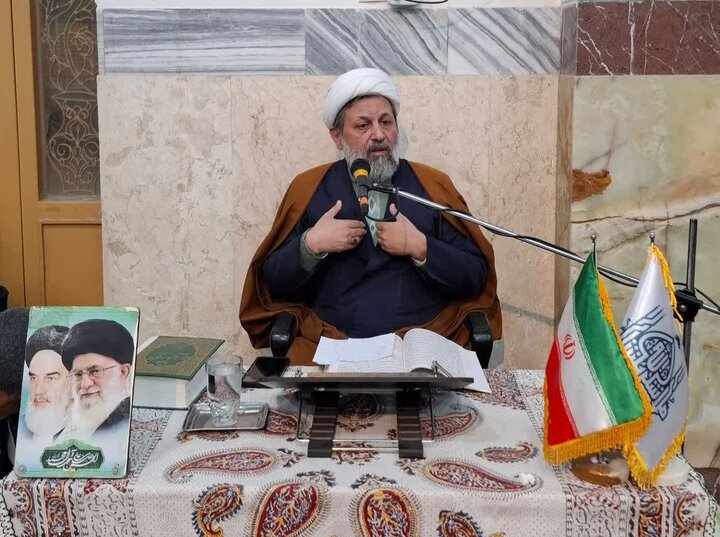 تصاویر/  جلسه تفسیر قرآن شیخ مهدی یوسفیان درآران وبیدگل