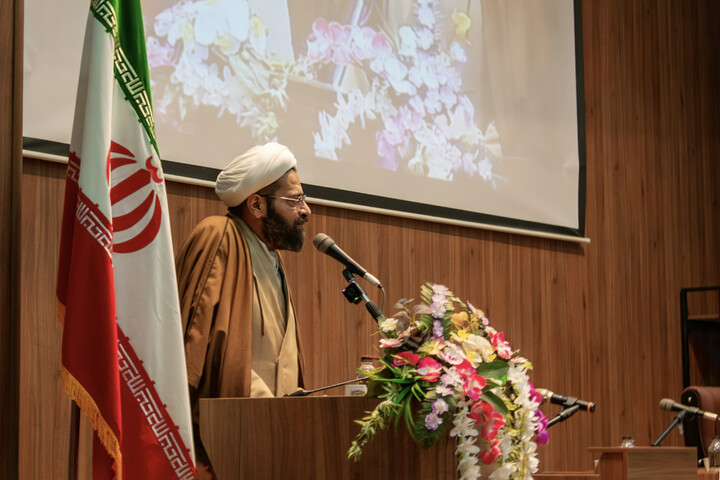 تصاویر|نشست علمی نکواشت علامه میر حامد حسین موسوی الهندی