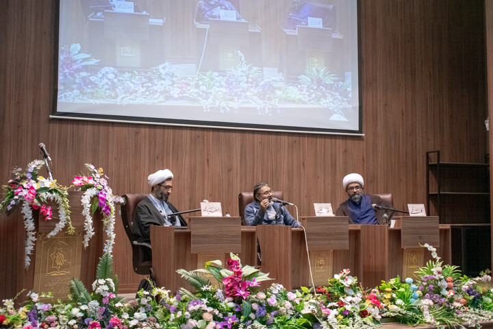 تصاویر|نشست علمی نکواشت علامه میر حامد حسین موسوی الهندی