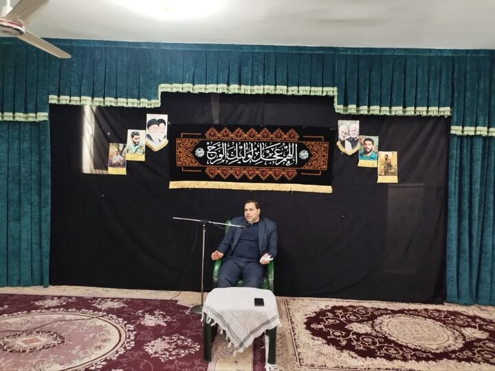 تصاویر/ نشست علمی بصیرتی‌ مدرسه علمیه امیرالمومنین(ع) آران و بیدگل