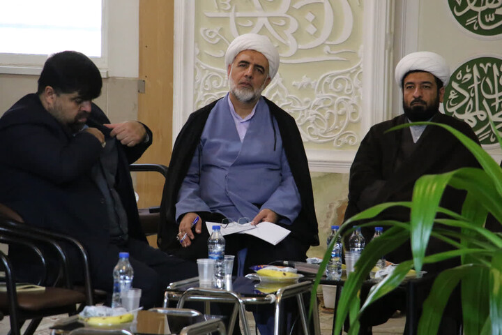 تصاویر|نشست مدیران مدارس علمیه با شورای معاونین مرکز مدیریت حوزه علمیه اصفهان