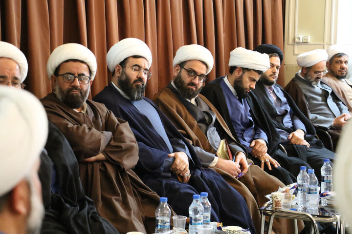 تصاویر|نشست مدیران مدارس علمیه با شورای معاونین مرکز مدیریت حوزه علمیه اصفهان