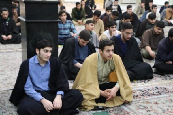 تصاویر/ جلسه اخلاق در حوزه علمیه بناب