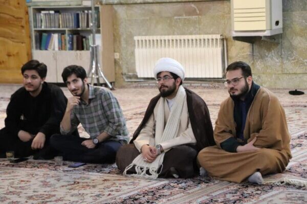 تصاویر/ جلسه اخلاق در حوزه علمیه بناب