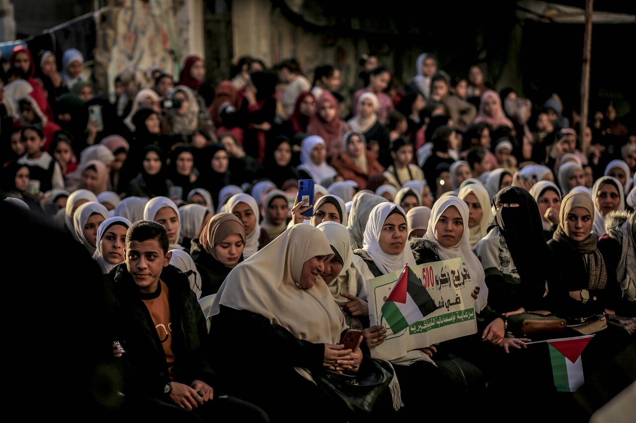 गज़्जा में 2 साल युद्ध के दौरान 500 लड़के-लड़कियों ने किया कुरआन को हिफ़्ज़
