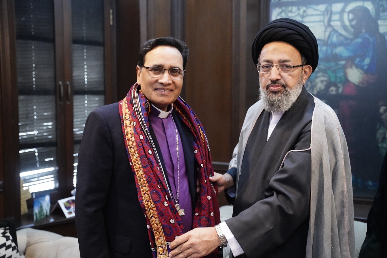 کرسمس پر بین المذاہب ہم آہنگی کا مظاہرہ: کراچی میں شیعہ علماء اور مسیحی قیادت کی اہم ملاقات