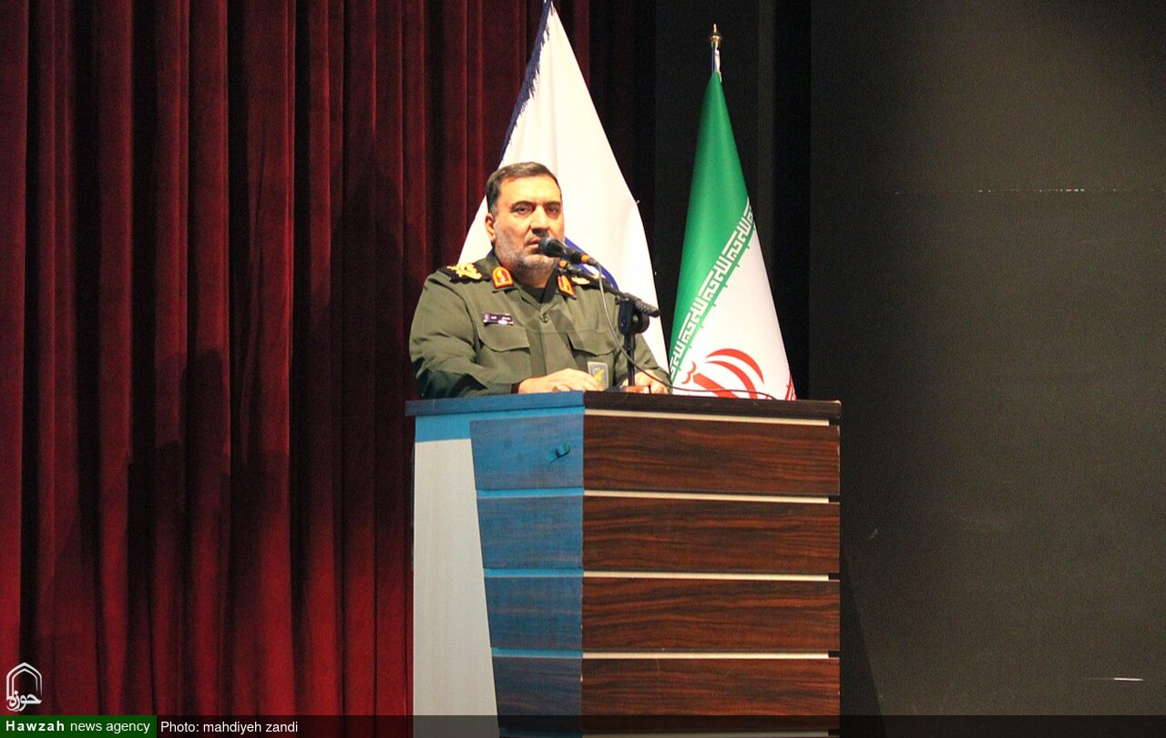 جنگ رسانه‌ای دشمن پیچیده‌تر از جنگ نظامی است/ وظیفه خطیر رسانه‌ها در حفظ اتحاد ملی