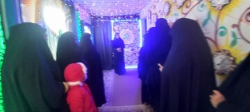 بازدید طلاب خمینی‌شهر از نمایشگاه مهدویت