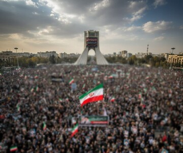 روایت شکوهِ ملتی که در غبار تردید، خیمه را گم نکرد