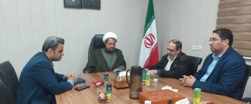 صنایع به آموزش و پرورش و نهضت سواد آموزی کمک کنند