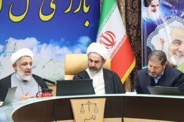 تصاویر/ نشست هم‌اندیشی ائمه جمعه استان ایلام