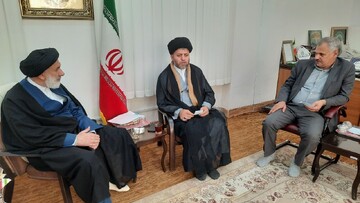 حضور عملی روحانیون، الگوی جوانان در مراسم اعتکاف است