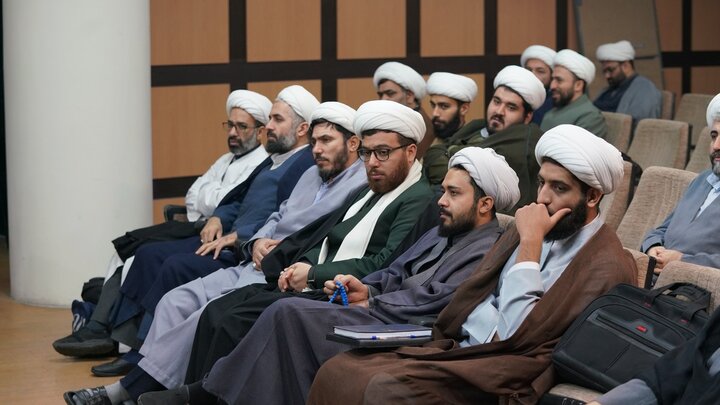 تصاویر/ جلسه آموزش ائمه جماعات استان تهران با موضوع زنان زندانی