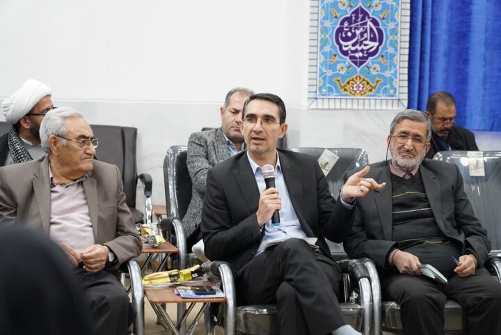 تصاویر/تصاویر جلسه شورای فرهنگ عمومی لرستان