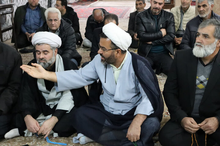 تصاویر/ حضور امام جمعه باروق در مسجد فرهنگیان