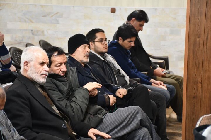 تصاویر/ سلسله نشست های تفسیر قرآن کریم در خوی