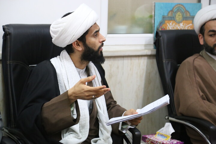 تصاویر/نشست کادر معاونت تهذیب حوزه علمیه خوزستان با مدیر حوزه علمیه خوزستان
