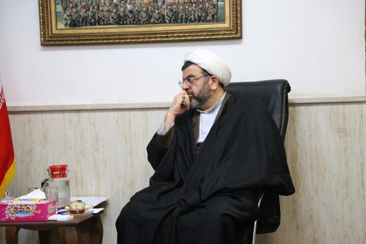 تصاویر/نشست امام جمعه شهرستان باوی با مدیر حوزه علمیه خوزستان