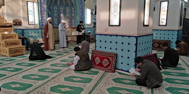 تصاویر/ امتحانات پایان ترم اول طلاب مدرسه علمیه آیت‌الله مدنی کاشانی(ره)