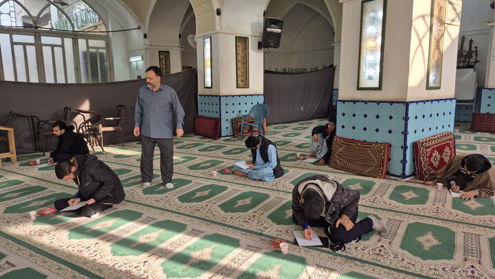 تصاویر/ امتحانات پایان ترم اول طلاب مدرسه علمیه آیت‌الله مدنی کاشانی(ره)