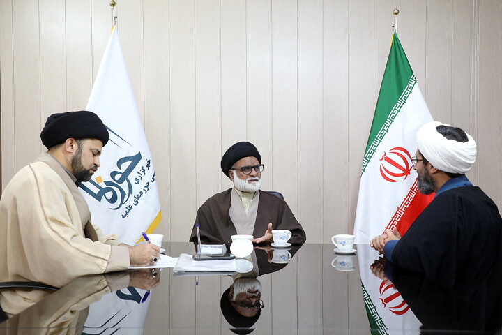 تصاویر/ بازدید رئیس علمای مکتب اهل‌بیت(ع) و سرپرست عالی جامعةالرضا(ع) پاکستان از خبرگزاری حوزه