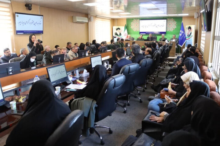 تصاویر/آیین تکریم و معارفه مسئول جدید بسیج جامعه پزشکی سپاه روح الله استان مرکزی