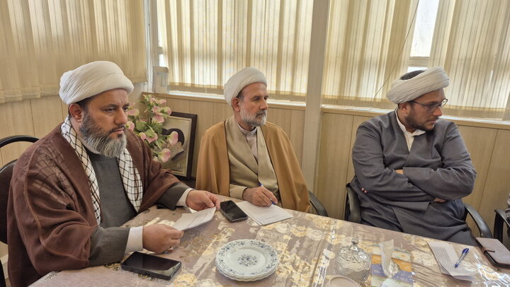 تصاویر/ نشست‌ تخصصی ساماندهی فرآیند ثبت‌نام طلاب کاشان با حضور حجت‌‌الاسلام عینی مدیر پذیرش حوزه‌های علمیه کشور