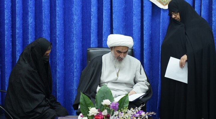 تصاوير/ دیدار مردمی امام جمعه بوشهر