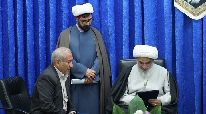 تصاوير/ دیدار مردمی امام جمعه بوشهر