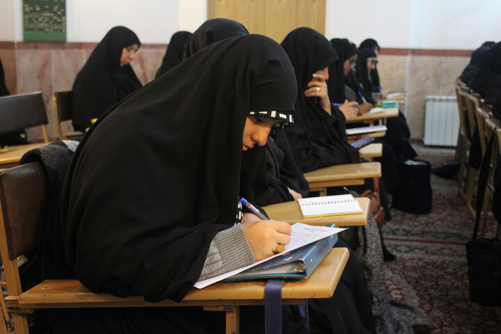 تصاویر/ نشست تخصصی مبلغات اعتکاف شهر کرمان