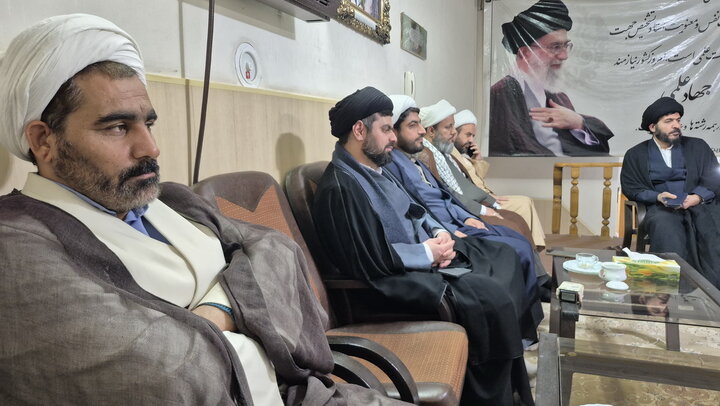 تصاویر/ نشست مدیران آموزش مدارس علمیه کاشان با حضور مدیر پذیرش حوزه‌های علمیه کشور