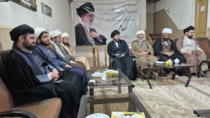 تصاویر/ نشست مدیران آموزش مدارس علمیه کاشان با حضور مدیر پذیرش حوزه‌های علمیه کشور